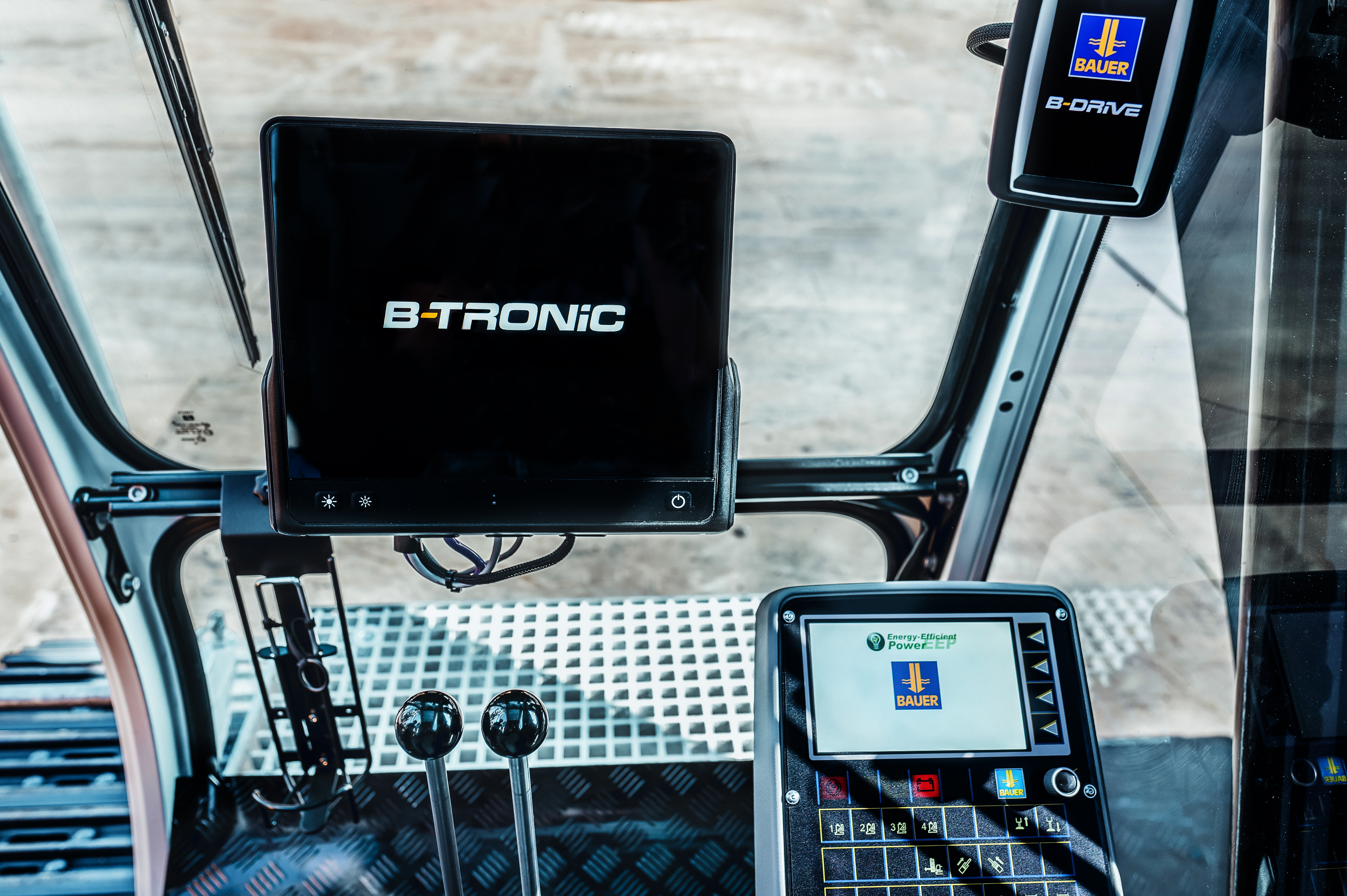 Une liberté totale, un contrôle total : BAUER B-Tronic est un système complet qui va bien au-delà du contrôle électronique des équipements. En savoir plus.
