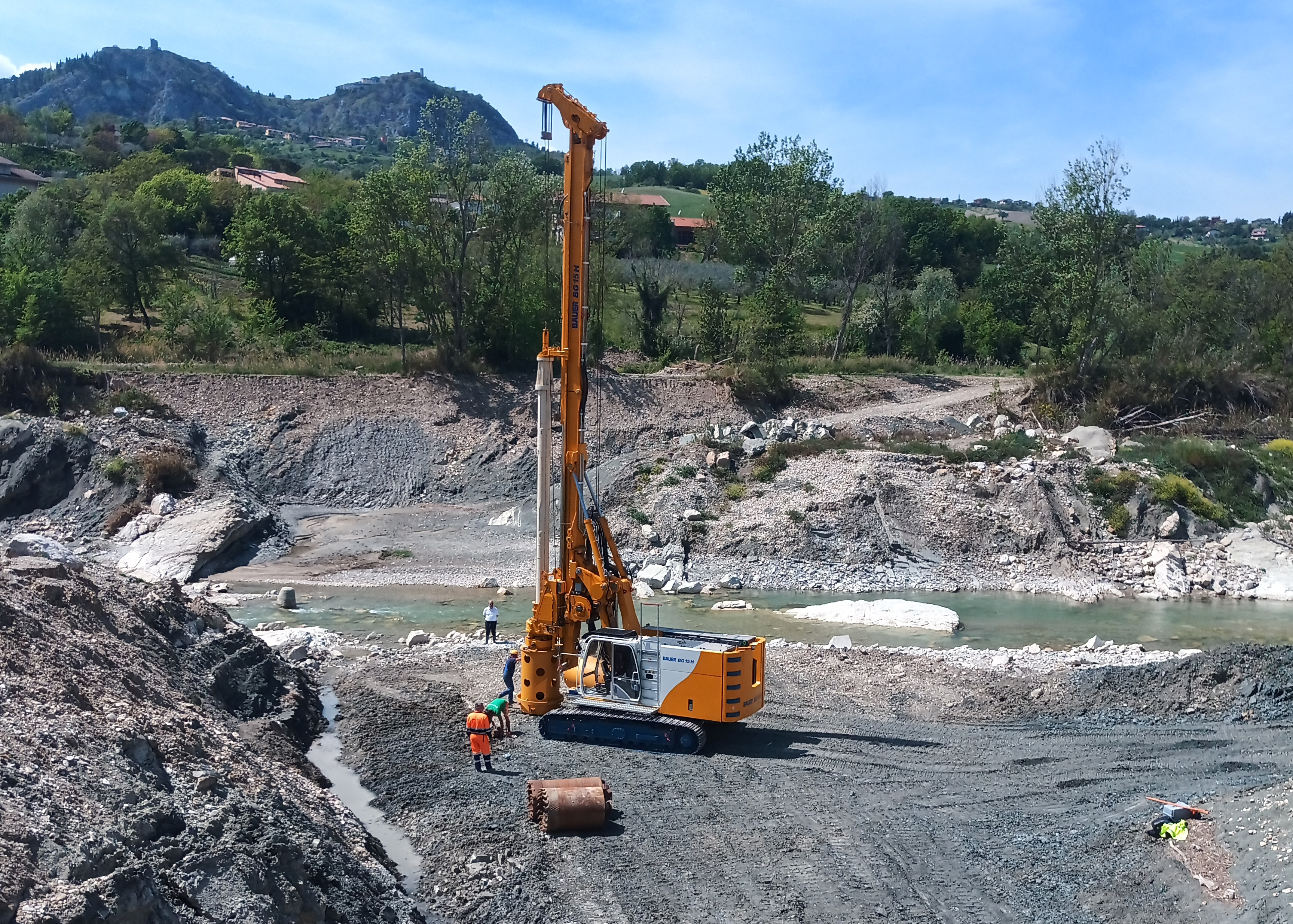 Drilling Rig BG 20 H BT 50 | Bauer Machines SAS