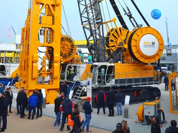 Grue treillis sur chenilles MC 96 à entraînement électrique